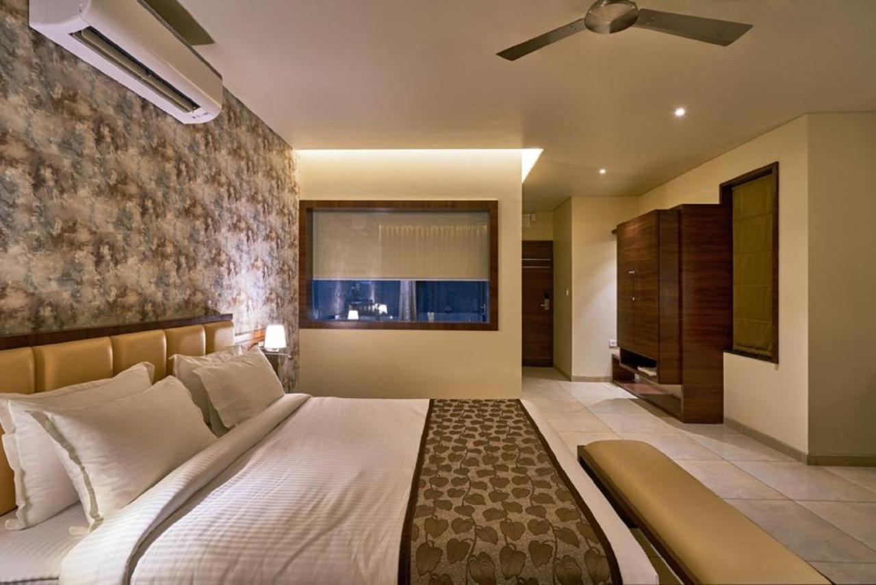 קולהאפור Hotel Shlok מראה חיצוני תמונה